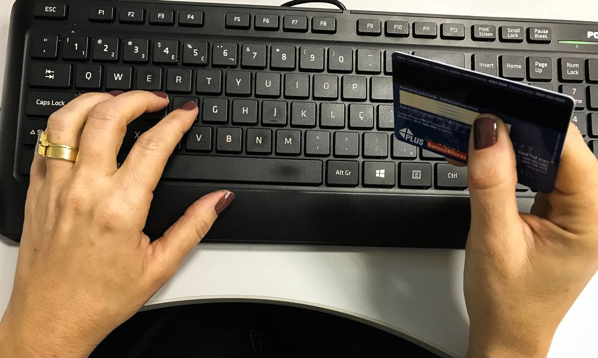 Cooperativas de crédito poderão oferecer carteira digital
