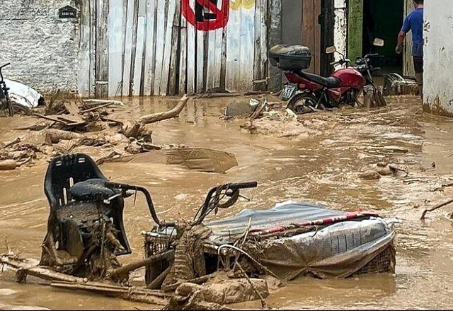 Depois de 600 milímetros de chuva, litoral norte de SP contabiliza 36 mortos